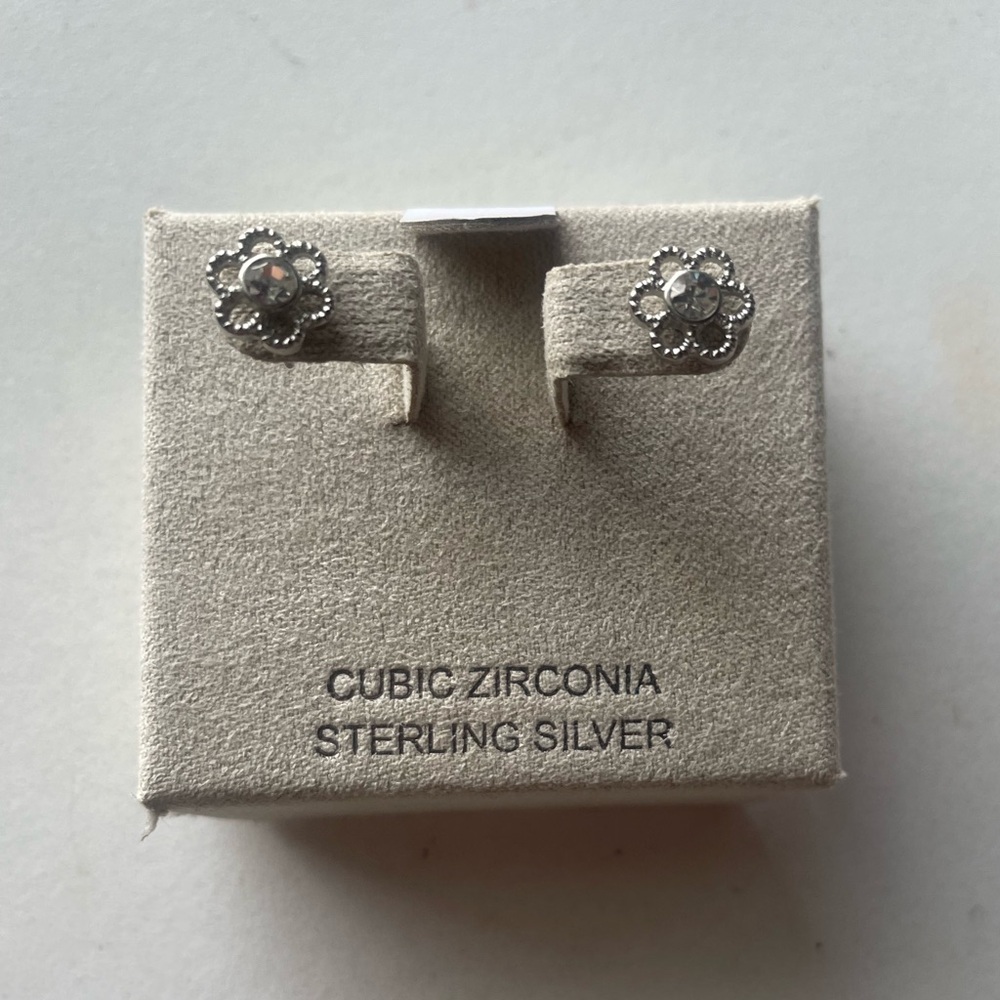 Silver Flower Earrings